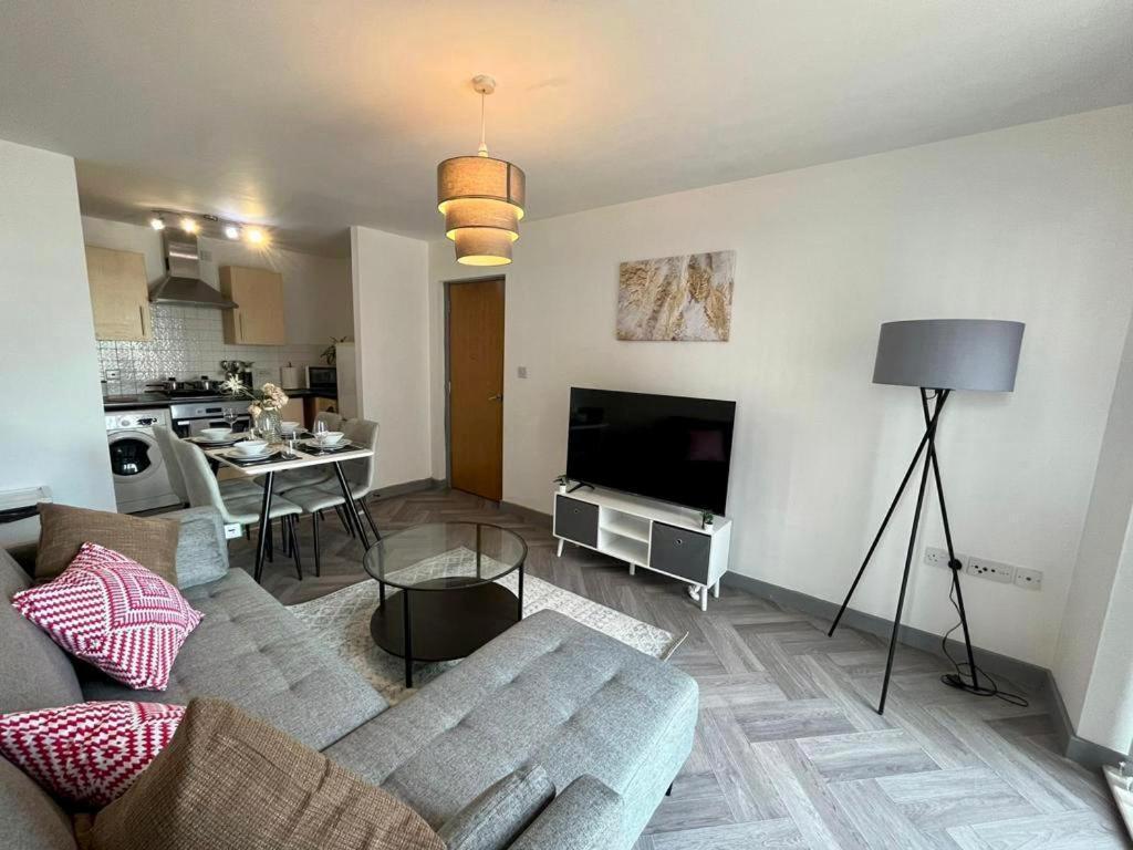 Luxury 02 Academy City Centre 2 Bed Apartment Mailbox Bullring Leisure & Families 버밍엄 외부 사진