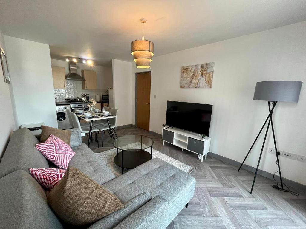 Luxury 02 Academy City Centre 2 Bed Apartment Mailbox Bullring Leisure & Families 버밍엄 외부 사진